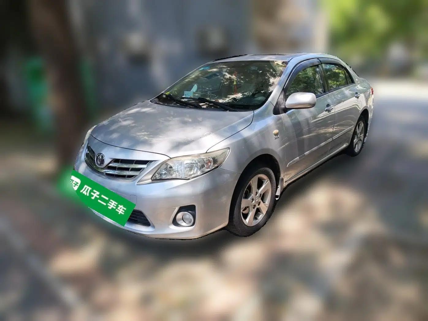 Toyota Corolla 2011 1.8L CVT GL-i — миниатюра 1