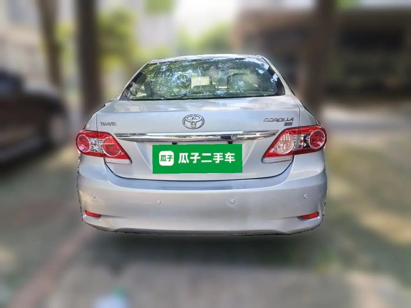 Toyota Corolla 2011 1.8L CVT GL-i — миниатюра 5
