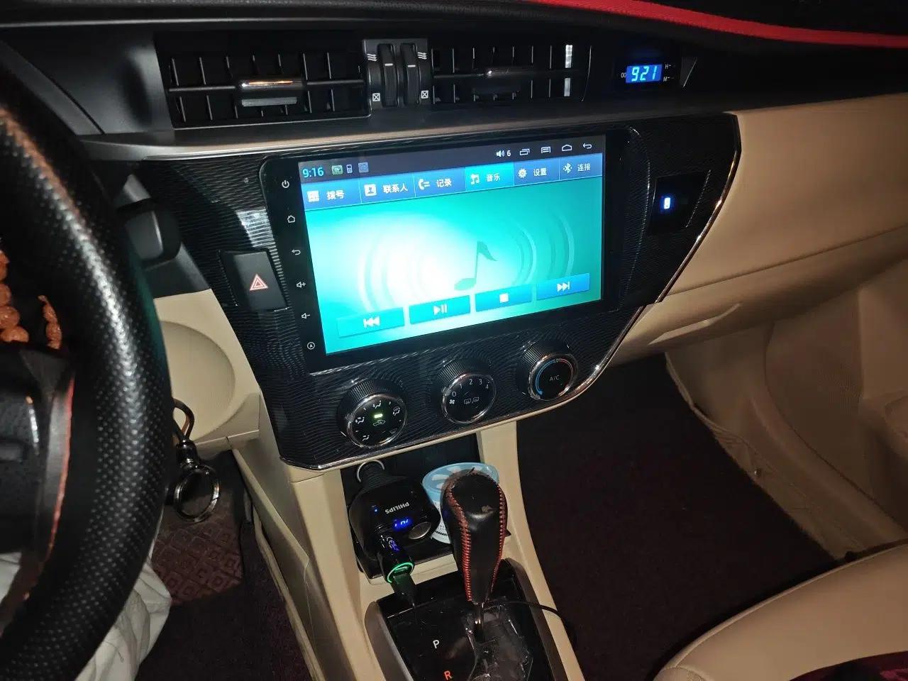 Toyota Corolla 2014 1.6L CVT GL-i — миниатюра 13