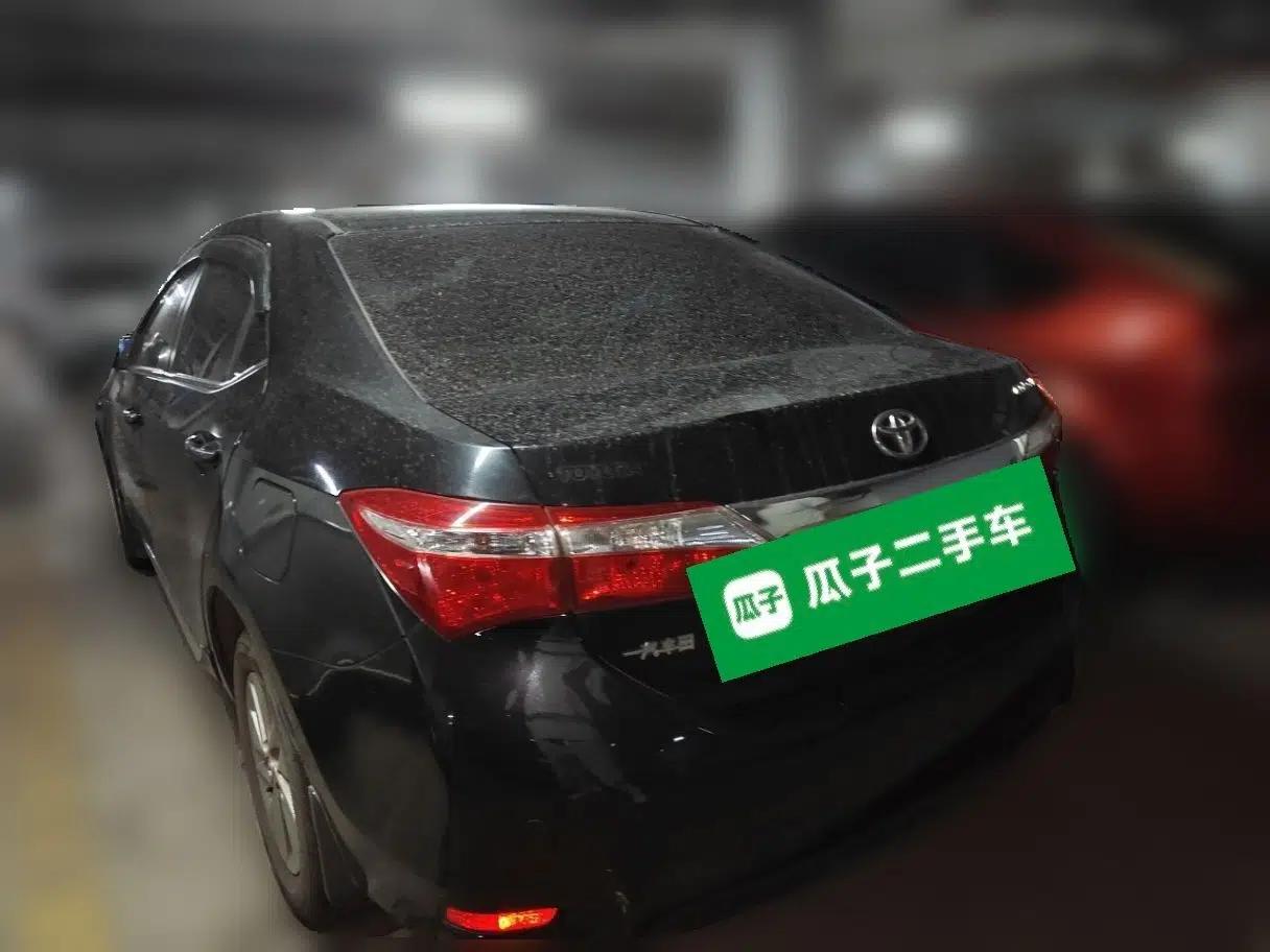 Toyota Corolla 2014 1.6L CVT GL-i — миниатюра 4