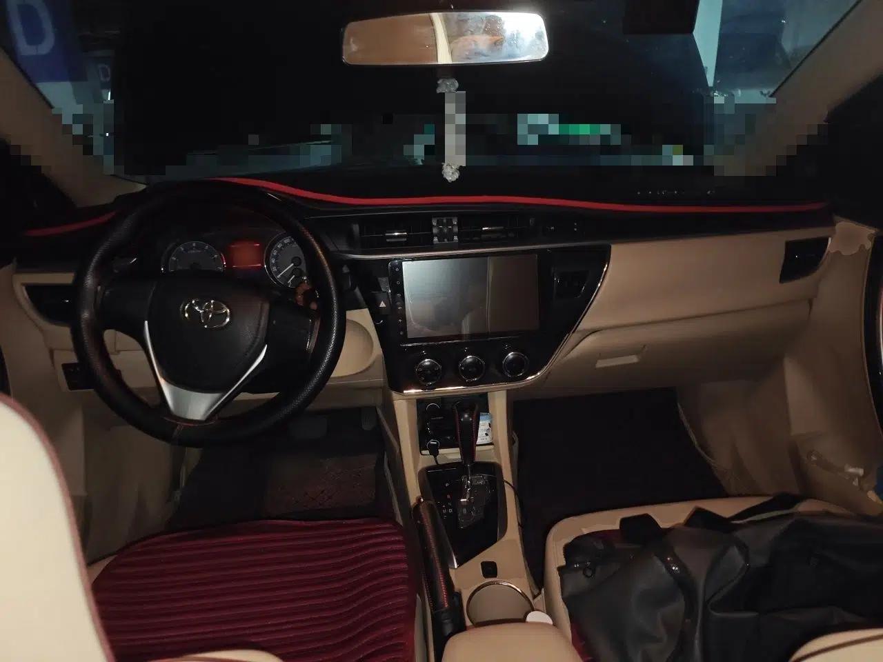 Toyota Corolla 2014 1.6L CVT GL-i — миниатюра 9