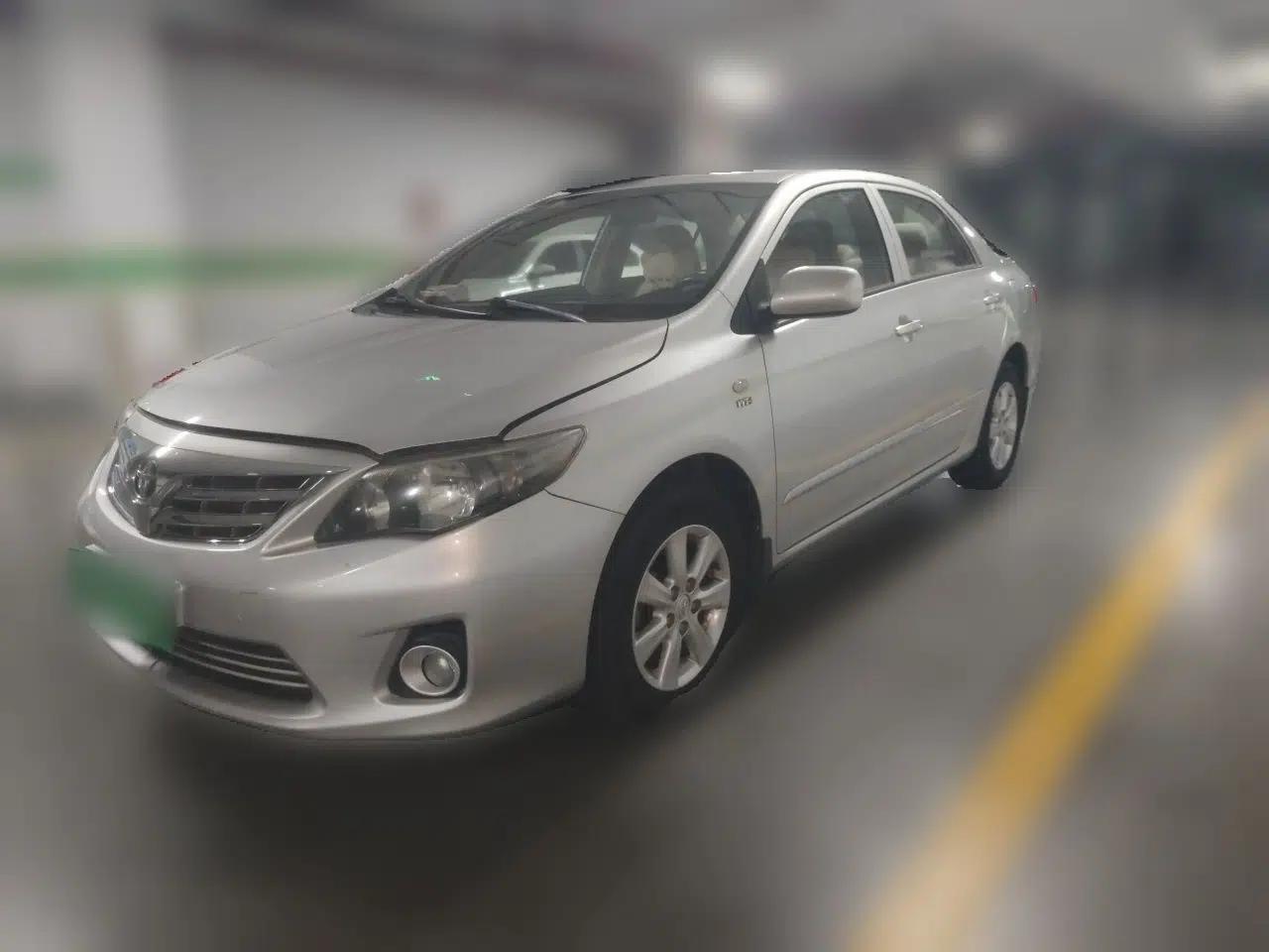 Toyota Corolla 2013 Special Edition 1.6L Automatic Cool GL Model — миниатюра 1