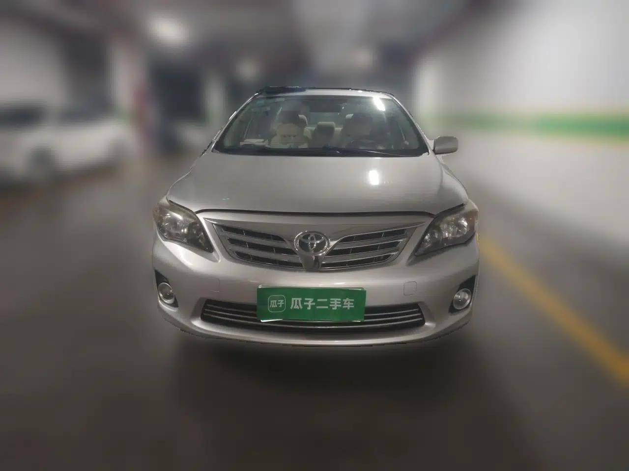 Toyota Corolla 2013 Special Edition 1.6L Automatic Cool GL Model — миниатюра 2