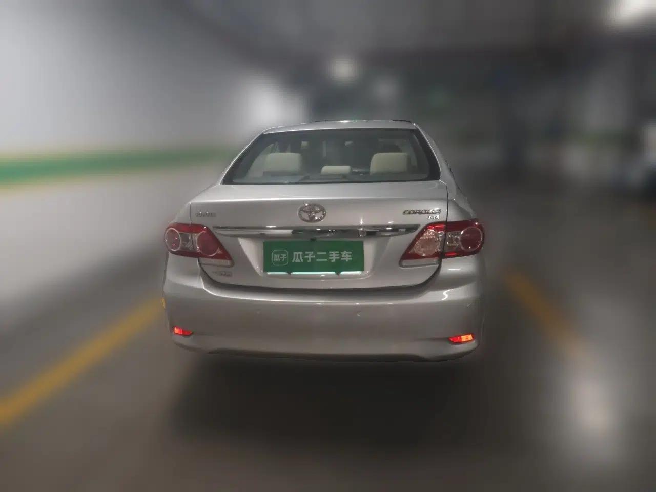 Toyota Corolla 2013 Special Edition 1.6L Automatic Cool GL Model — миниатюра 5