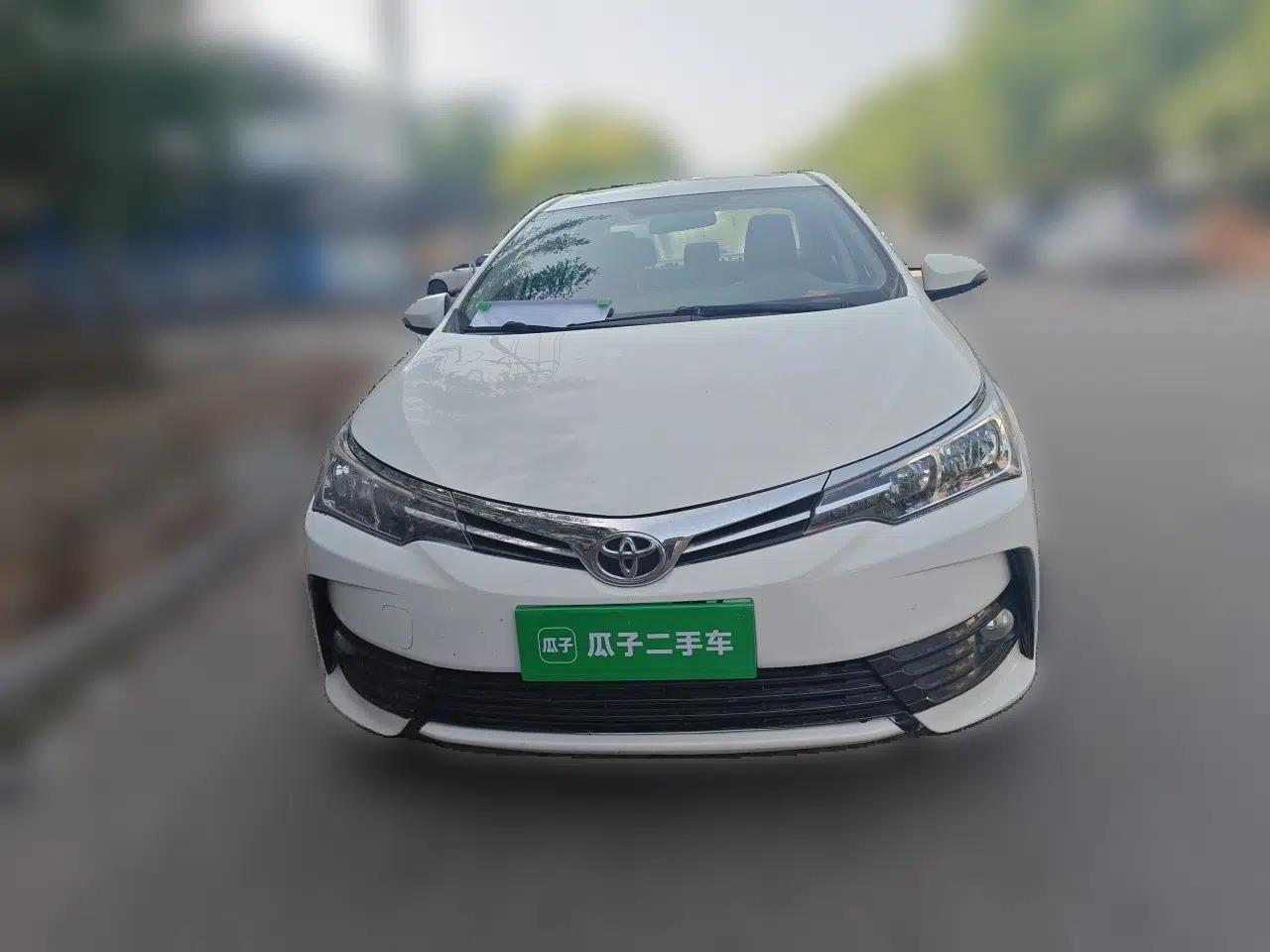 Toyota Corolla 2017 Revised Version 1.2T S-CVT GL-i — миниатюра 2