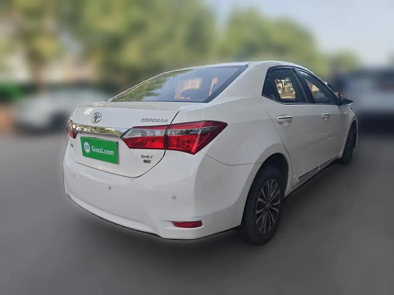 Toyota Corolla 2017 Revised Version 1.2T S-CVT GL-i — миниатюра 6