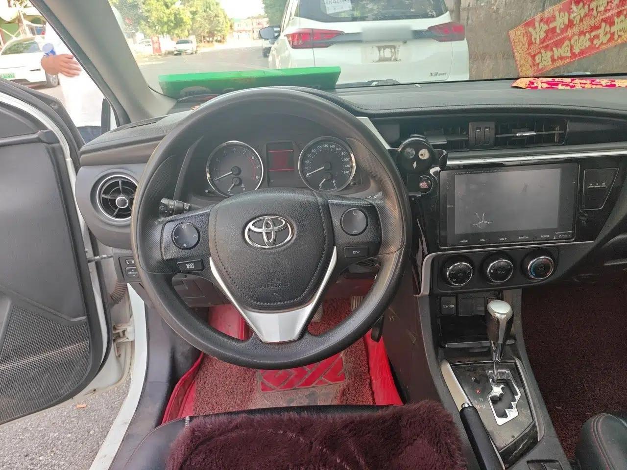 Toyota Corolla 2017 Revised Version 1.2T S-CVT GL-i — миниатюра 10