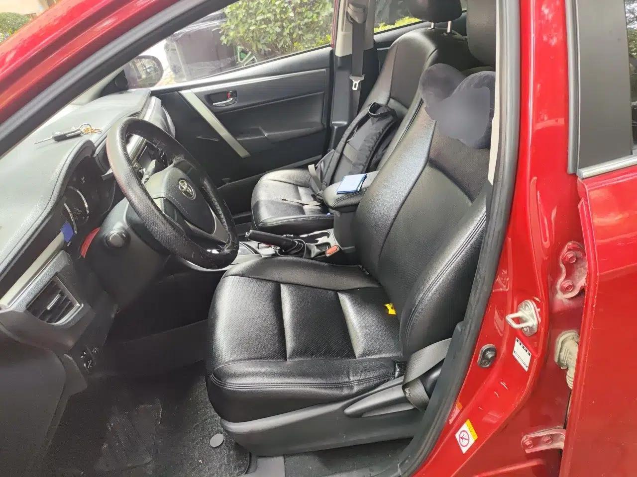 Toyota Corolla 2014 1.6L CVT GL — миниатюра 15