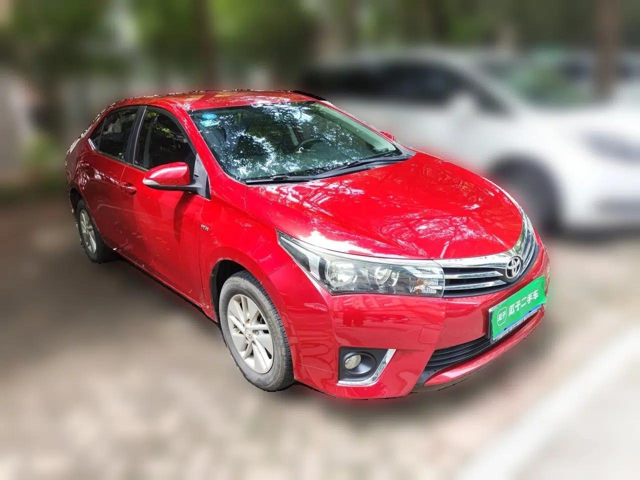 Toyota Corolla 2014 1.6L CVT GL — миниатюра 3