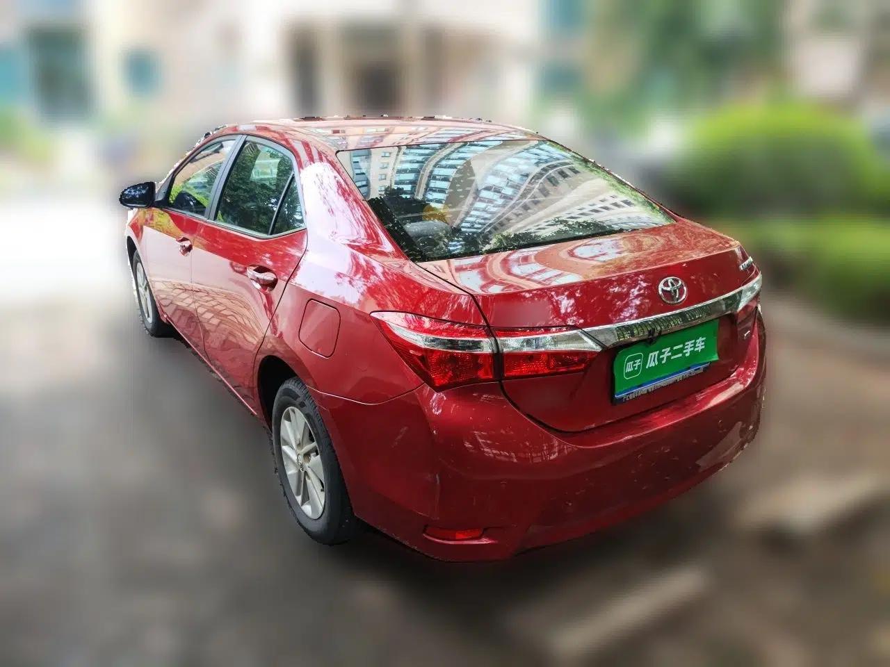 Toyota Corolla 2014 1.6L CVT GL — миниатюра 4