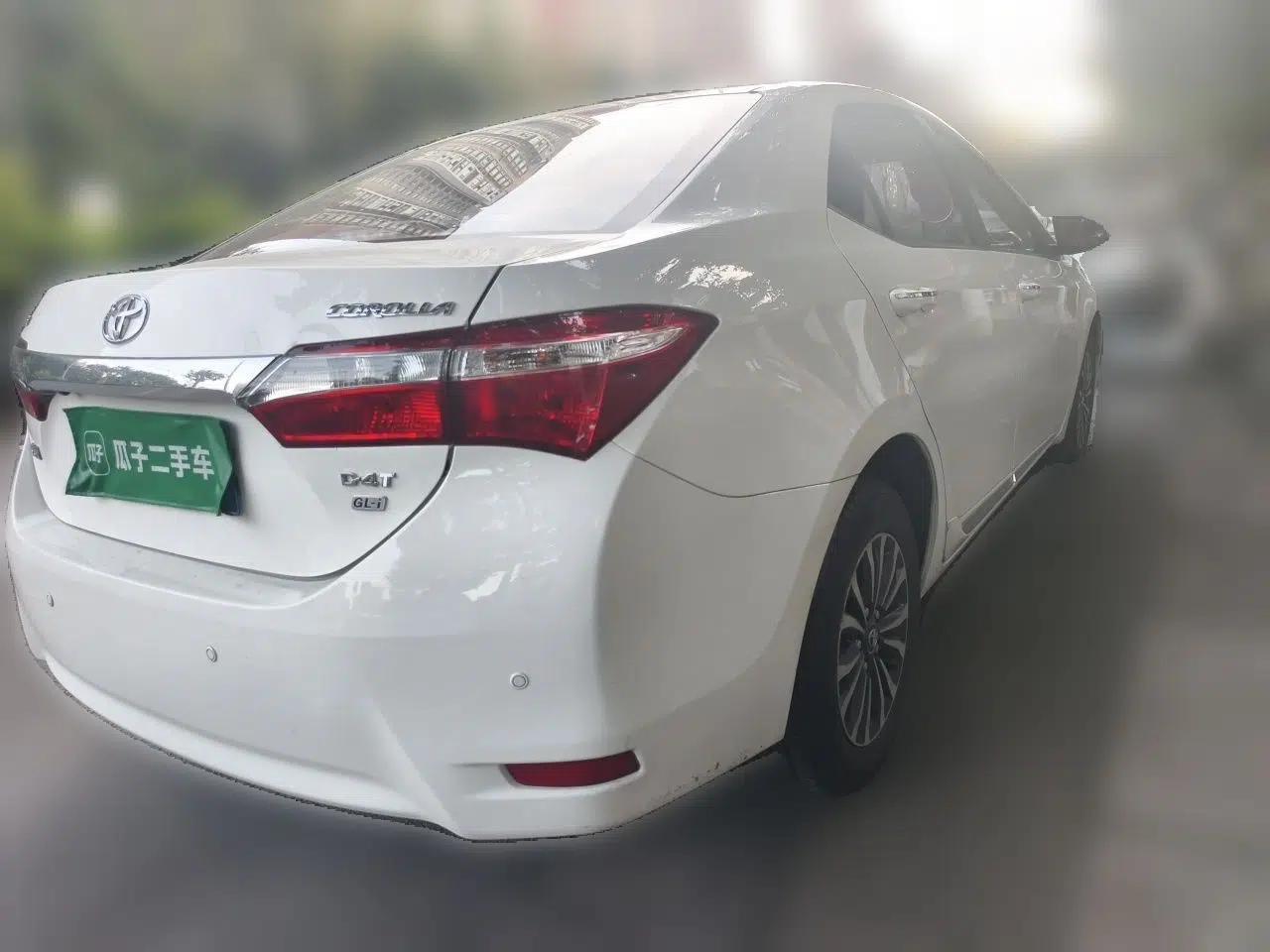 Toyota Corolla 2018 1.2T S-CVT GL-i Zhihui Edition — миниатюра 6