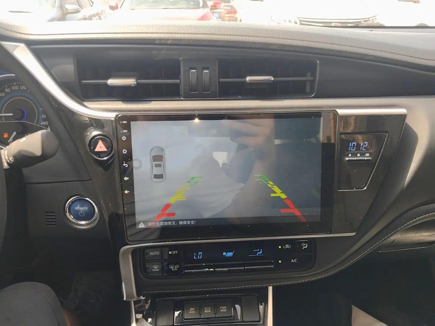 Toyota Corolla 2017 Revised Dual-Engine 1.8L E-CVT Leading Edition — миниатюра 20