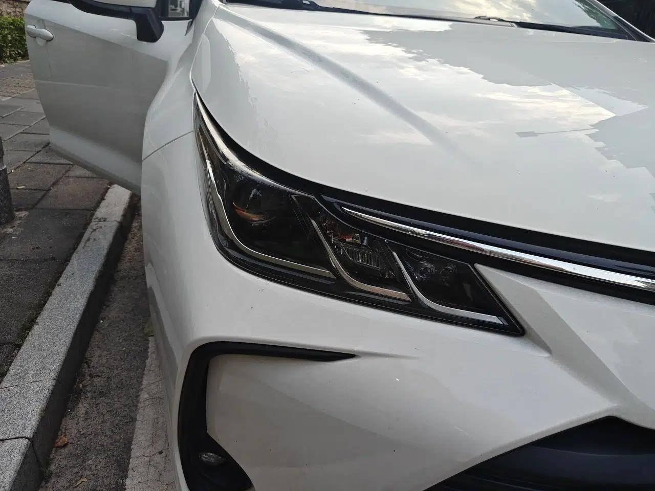 Toyota Corolla 2019 1.2T S-CVT GL Pioneer Edition — миниатюра 7