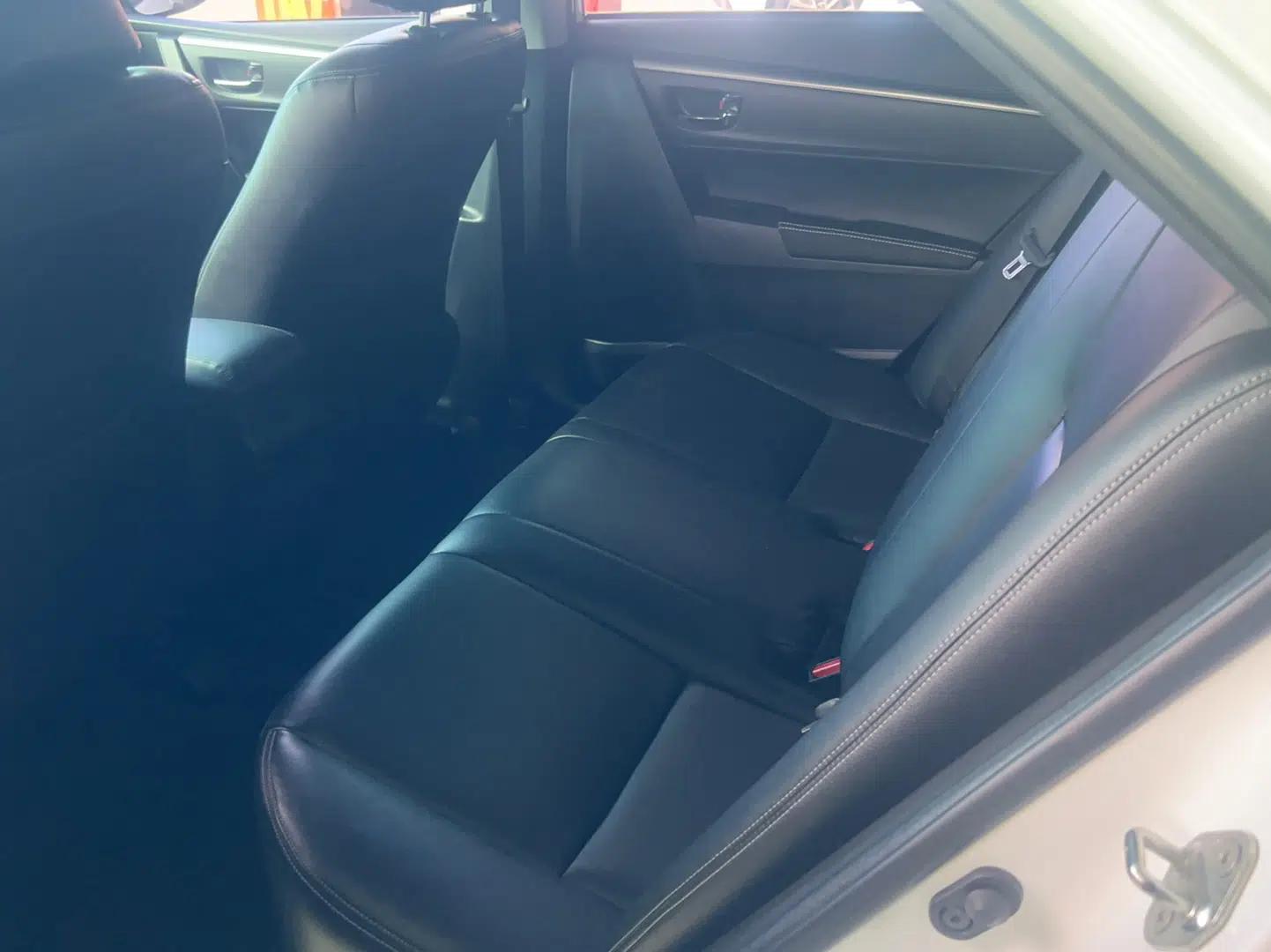 Toyota Corolla 2018 1.2T S-CVT GL Smart Enjoyment Version — миниатюра 11