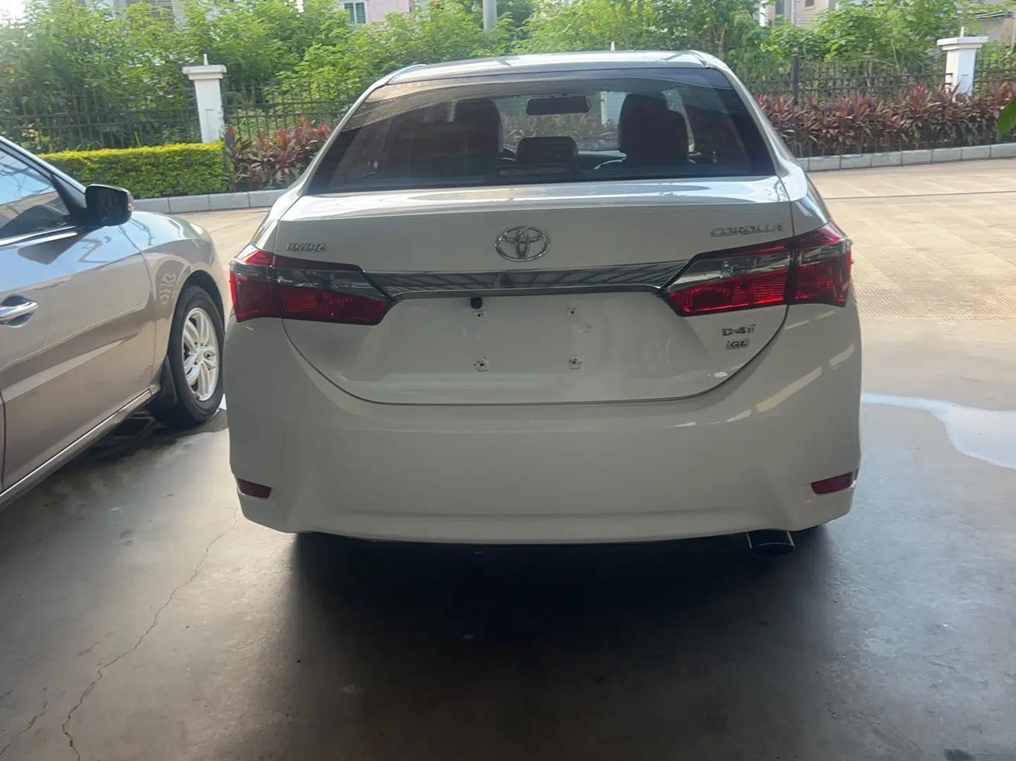 Toyota Corolla 2018 1.2T S-CVT GL Smart Enjoyment Version — миниатюра 3