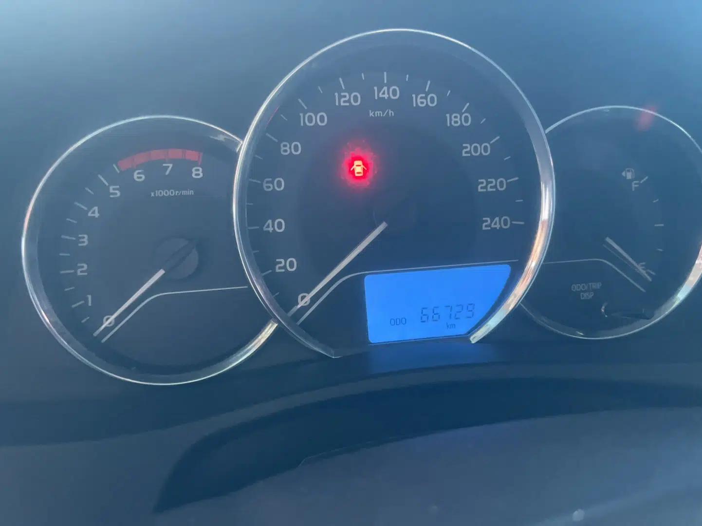 Toyota Corolla 2018 1.2T S-CVT GL Smart Enjoyment Version — миниатюра 7