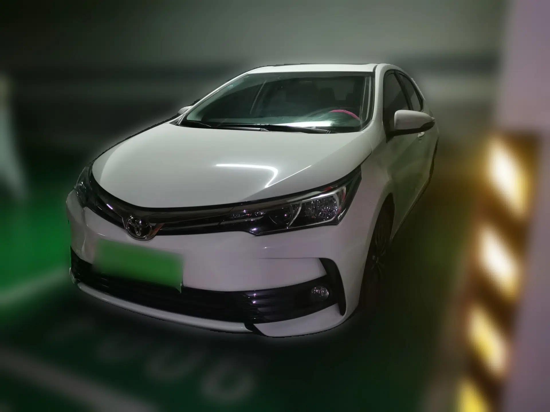 Toyota Corolla 2017 Revised Version 1.2T S-CVT GL-i — миниатюра 1