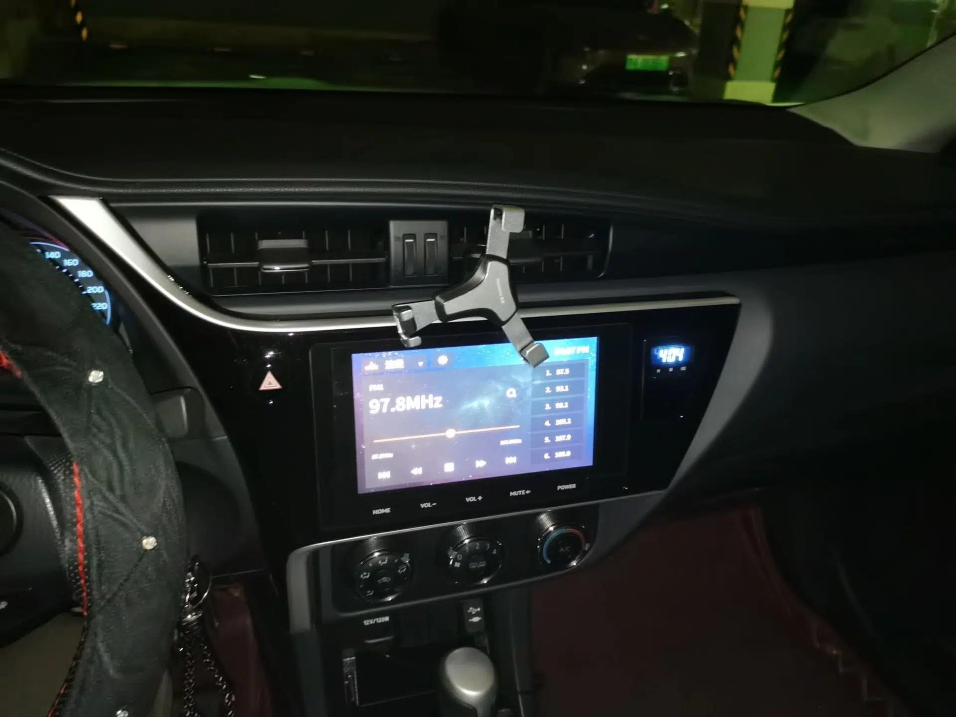 Toyota Corolla 2017 Revised Version 1.2T S-CVT GL-i — миниатюра 12