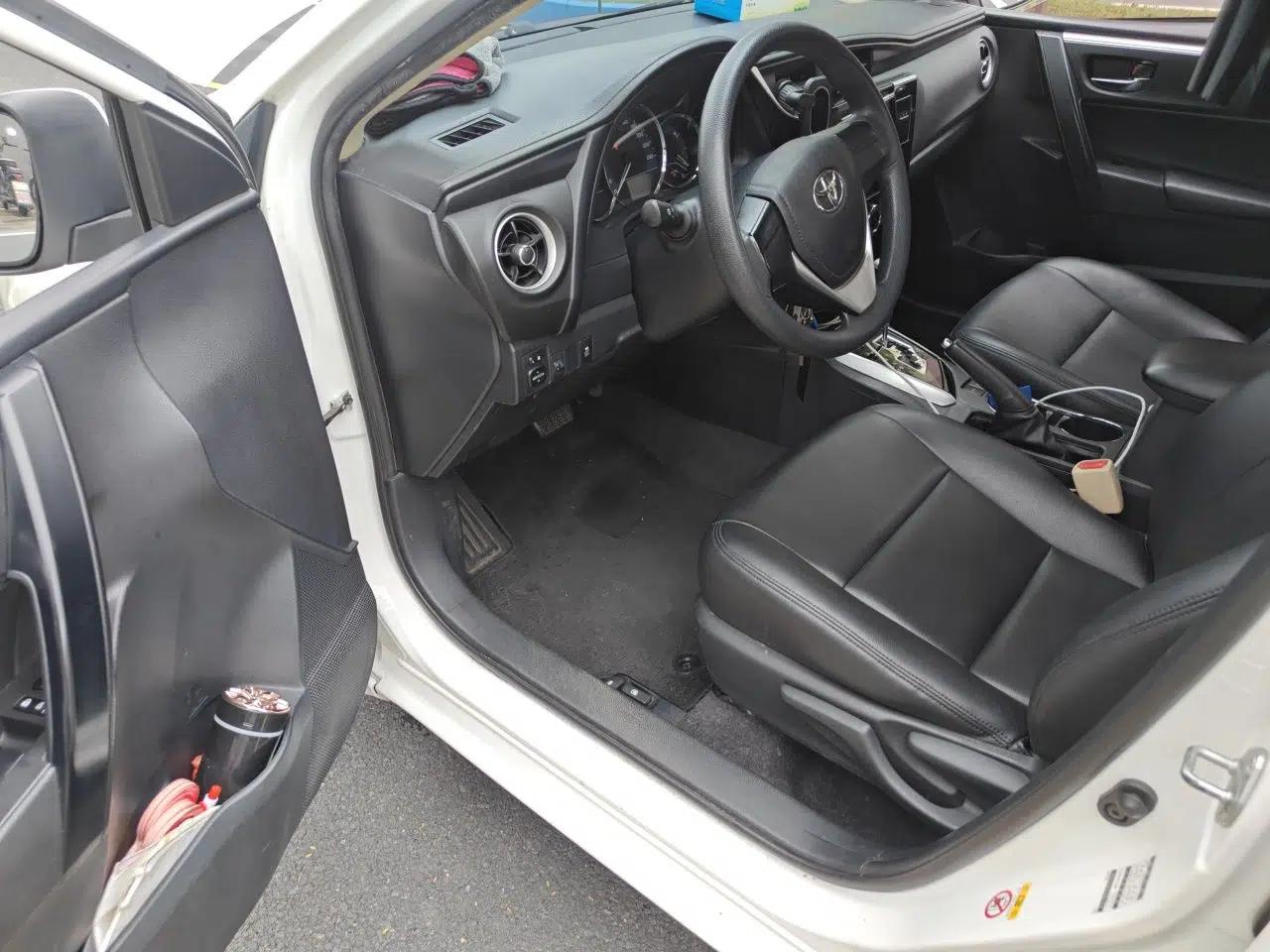 Toyota Corolla 2017 Revised Version 1.2T S-CVT GL — миниатюра 16