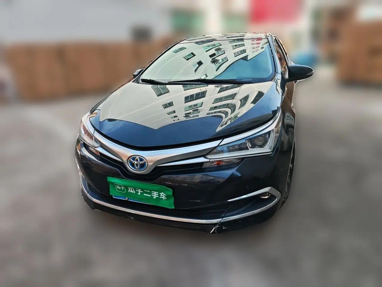 Toyota Corolla 2017 Revised Dual-Engine 1.8L E-CVT Elite Edition — миниатюра 1