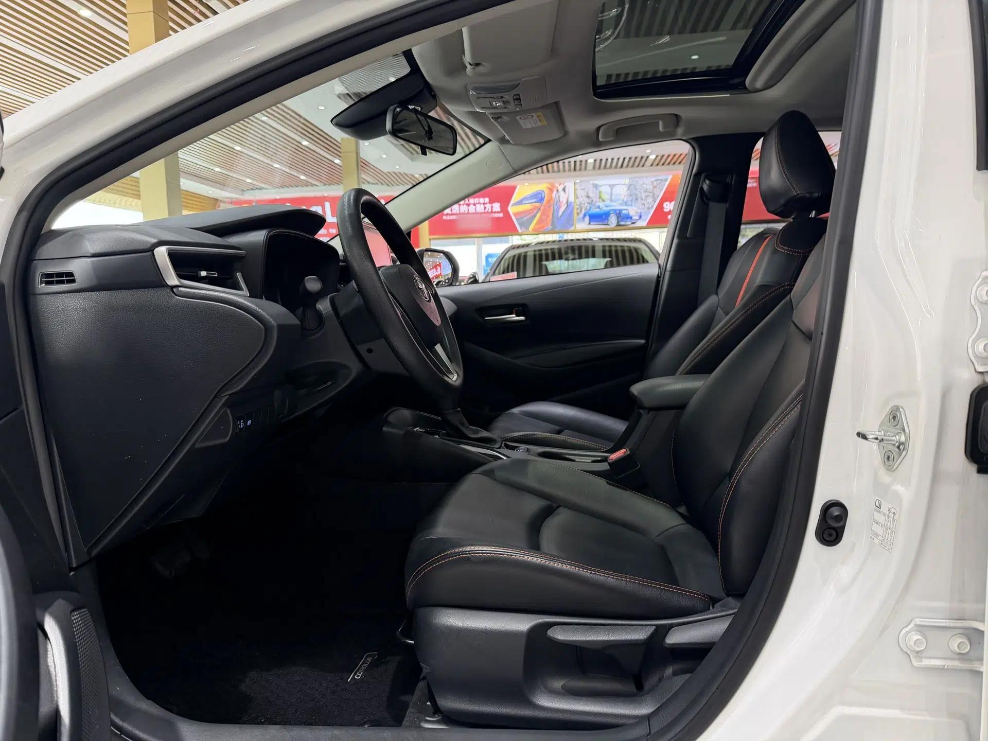 Toyota Corolla 2021 1.2T S-CVT Elite PLUS Edition — миниатюра 19