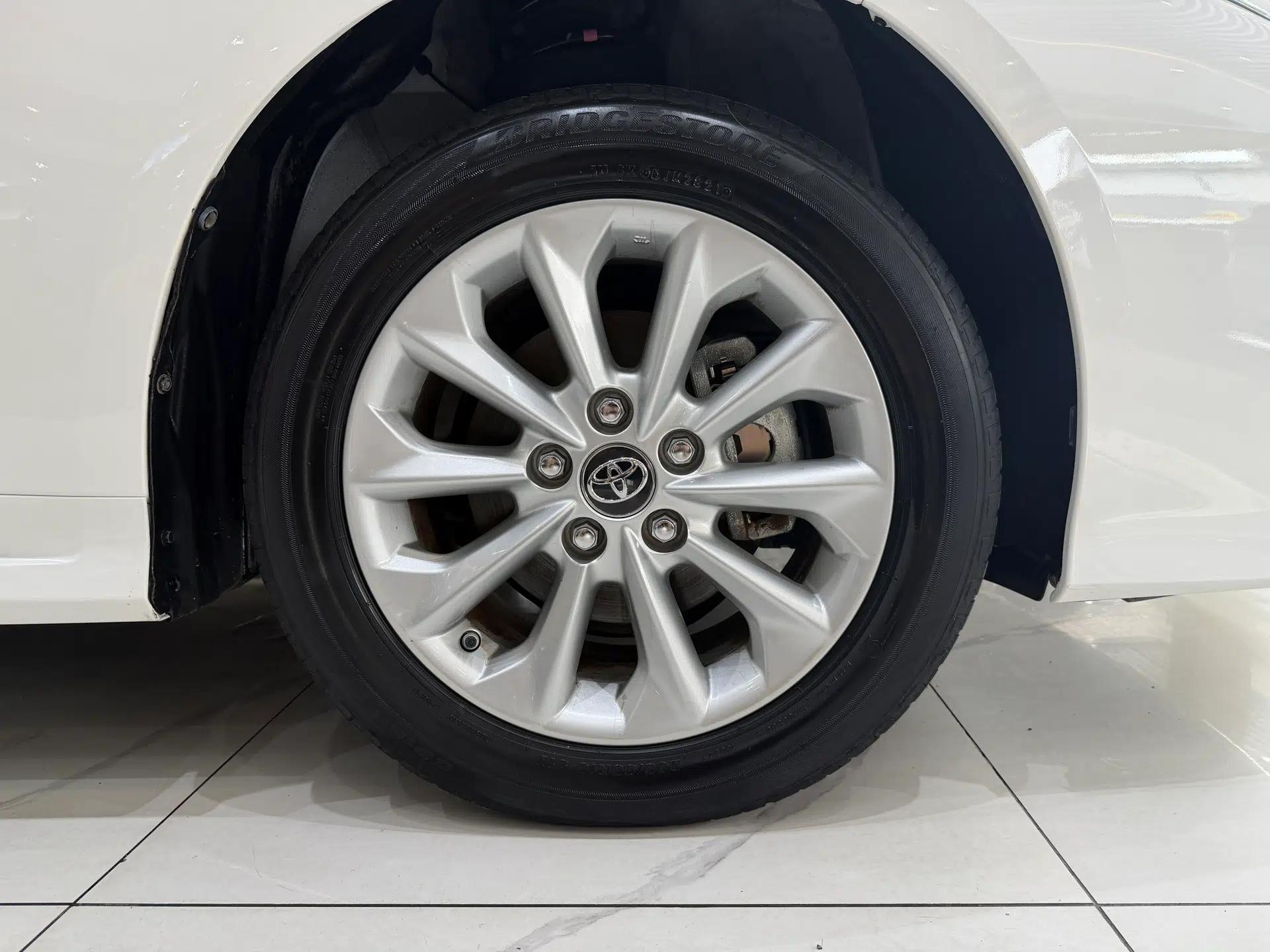 Toyota Corolla 2021 1.2T S-CVT Elite PLUS Edition — миниатюра 10