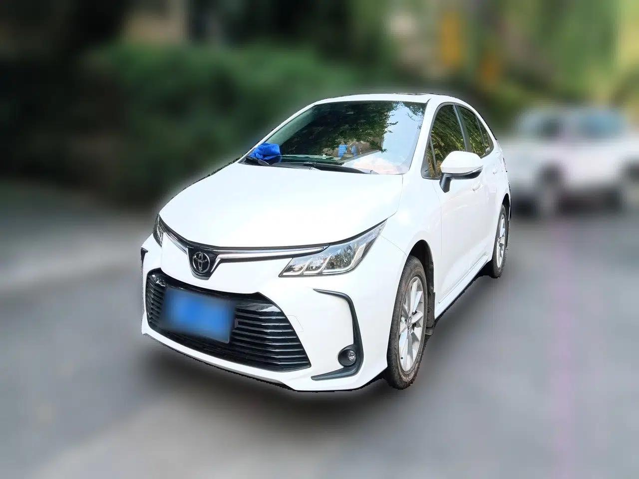 Toyota Corolla 2021 1.2T S-CVT Elite PLUS Edition — миниатюра 1
