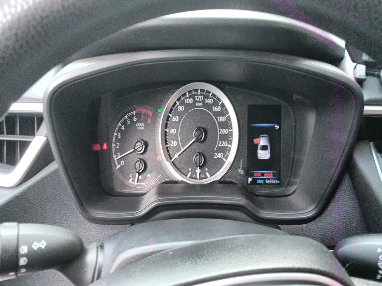 Toyota Corolla 2021 1.2T S-CVT Elite PLUS Edition — миниатюра 11