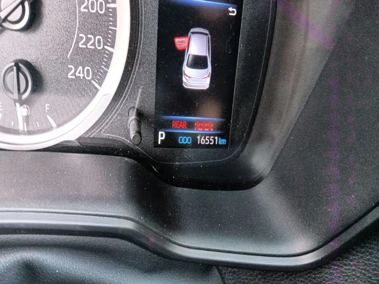 Toyota Corolla 2021 1.2T S-CVT Elite PLUS Edition — миниатюра 12
