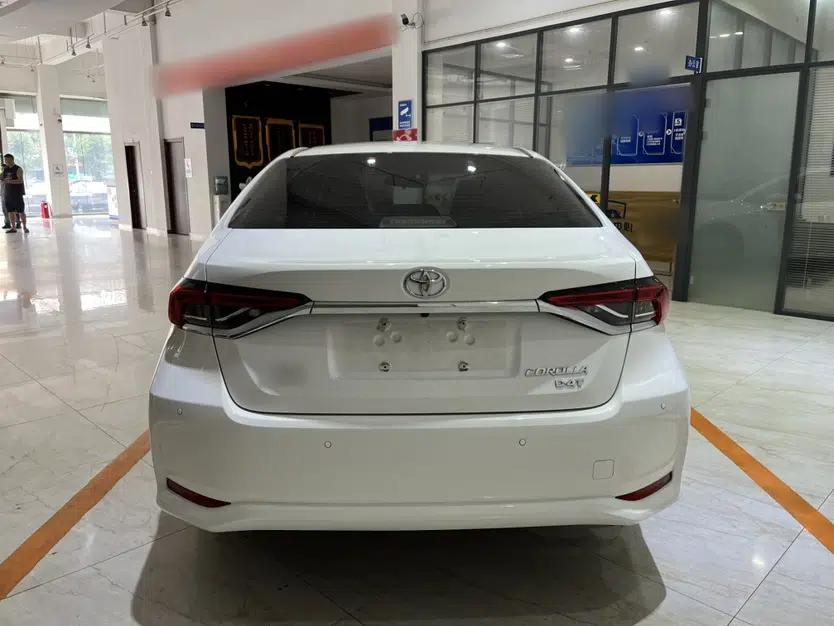 Toyota Corolla 2022 1.2T S-CVT Pioneer PLUS Edition — миниатюра 6