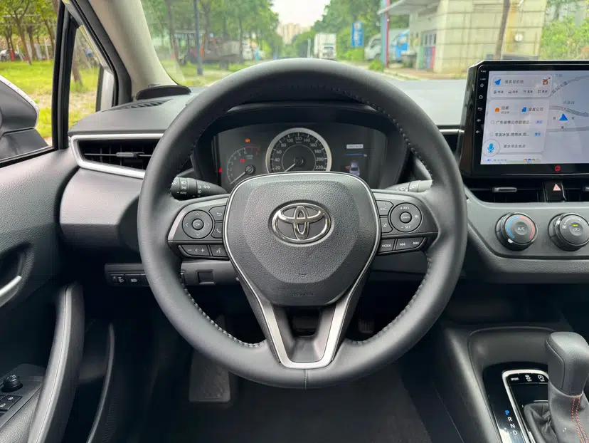Toyota Corolla 2022 1.2T S-CVT Pioneer PLUS Edition — миниатюра 32