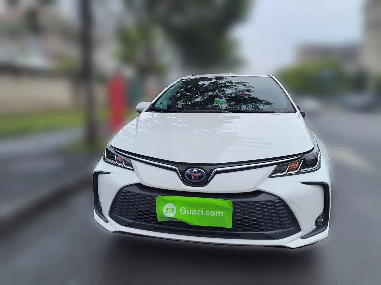 Toyota Corolla 2024 1.8L Smart Electric Hybrid Dual-Engine Pioneer Edition — миниатюра 2