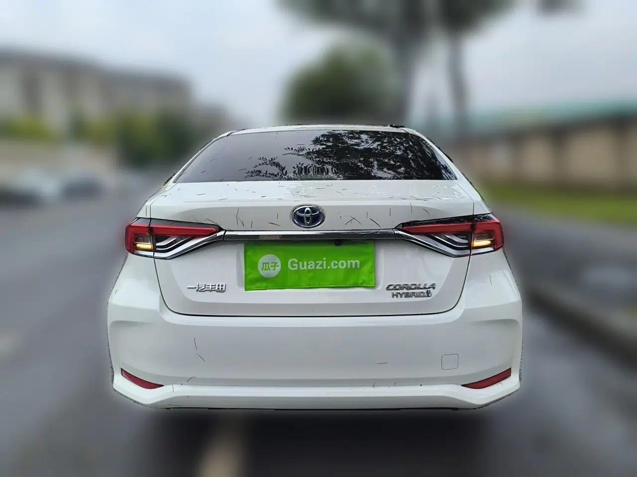 Toyota Corolla 2024 1.8L Smart Electric Hybrid Dual-Engine Pioneer Edition — миниатюра 5