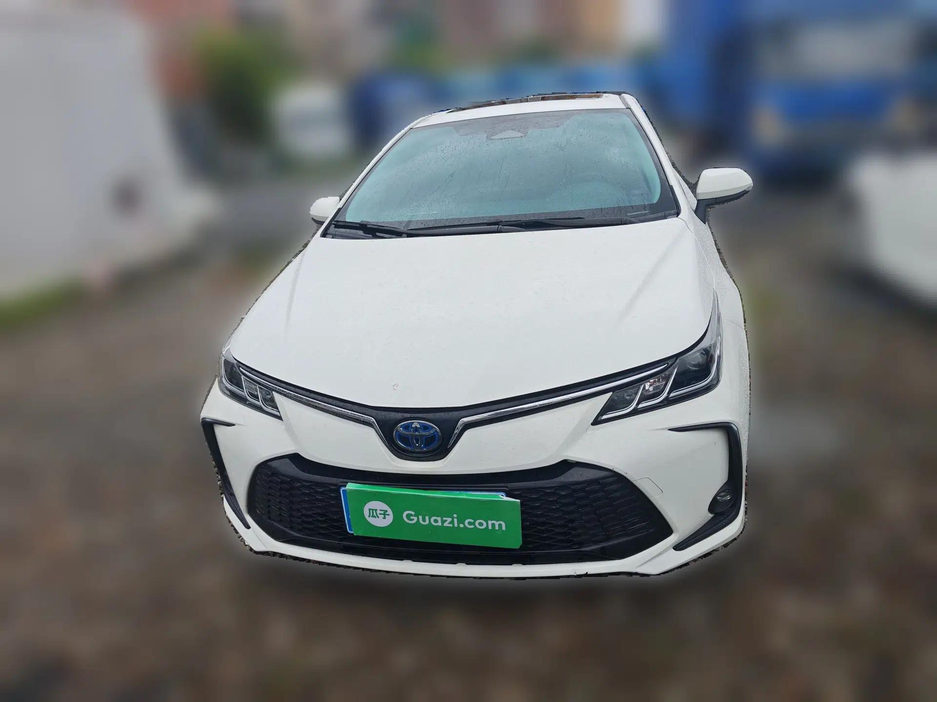 Toyota Corolla 2023 1.8L Smart Electric Hybrid Dual-Motor Elite Edition — миниатюра 2