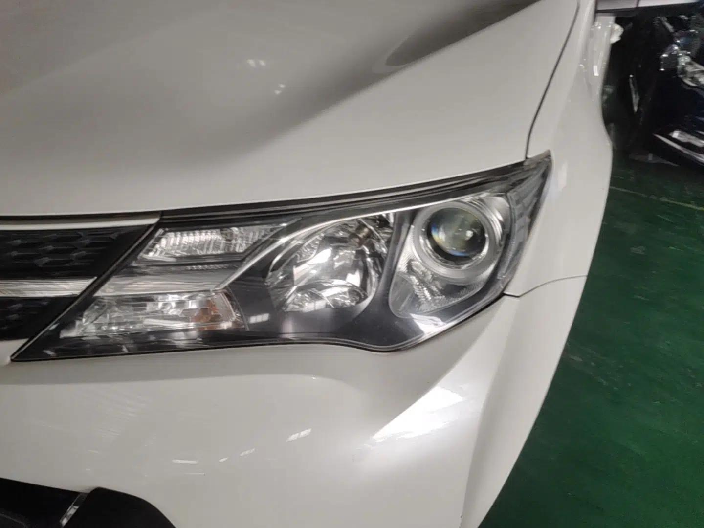 Toyota RAV4 2015 2.0L CVT Two-Wheel Drive Fashion Edition — миниатюра 8