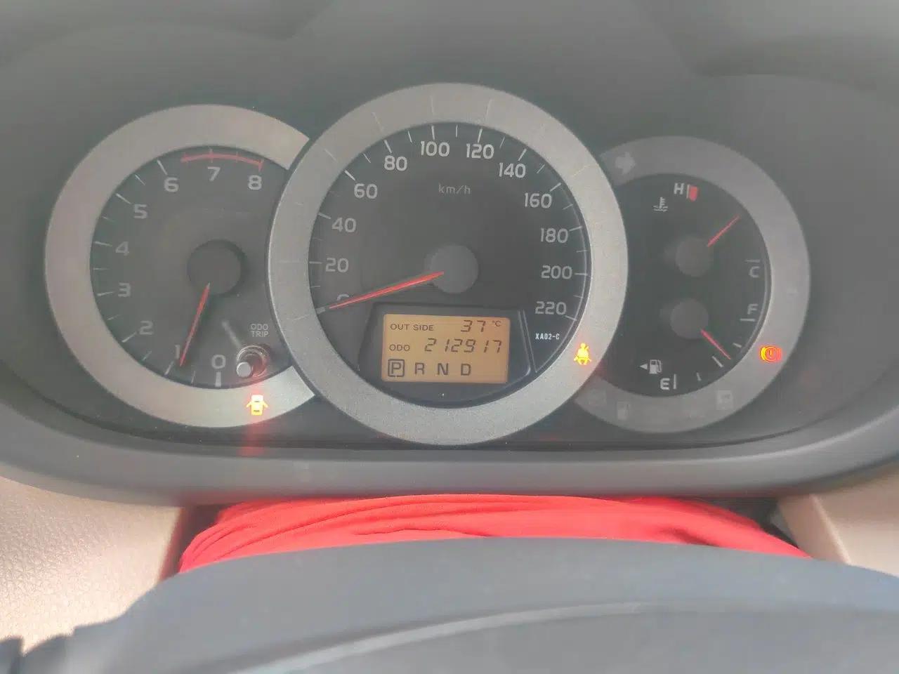 Toyota RAV4 2011 2.0L Automatic Luxury Edition — миниатюра 11