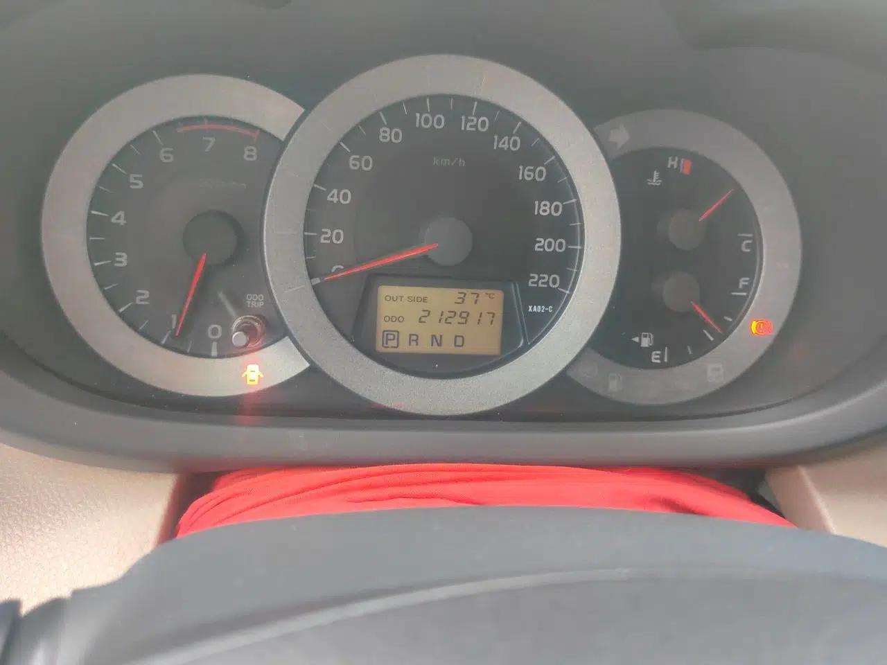 Toyota RAV4 2011 2.0L Automatic Luxury Edition — миниатюра 12