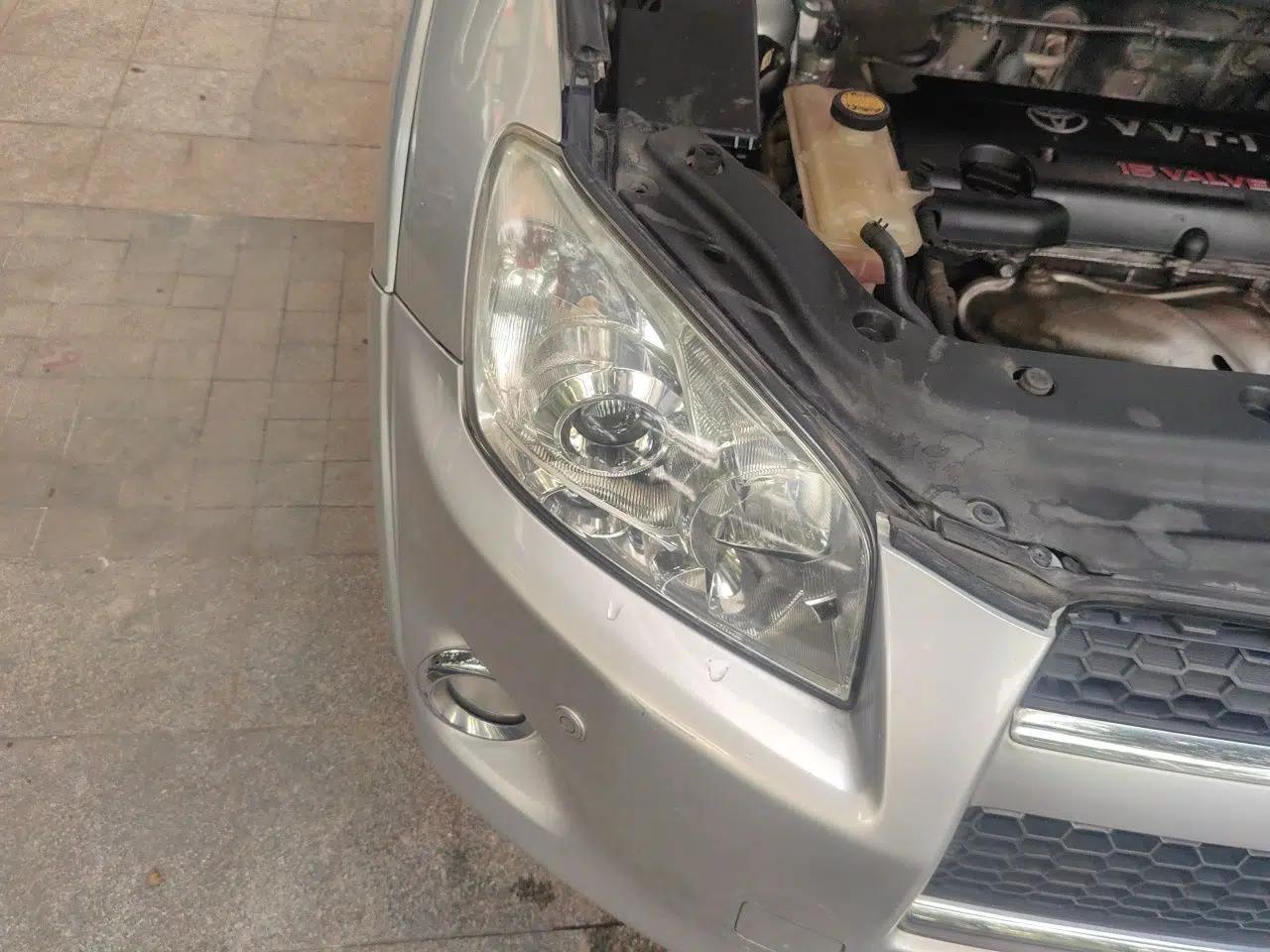 Toyota RAV4 2011 2.0L Automatic Luxury Edition — миниатюра 7