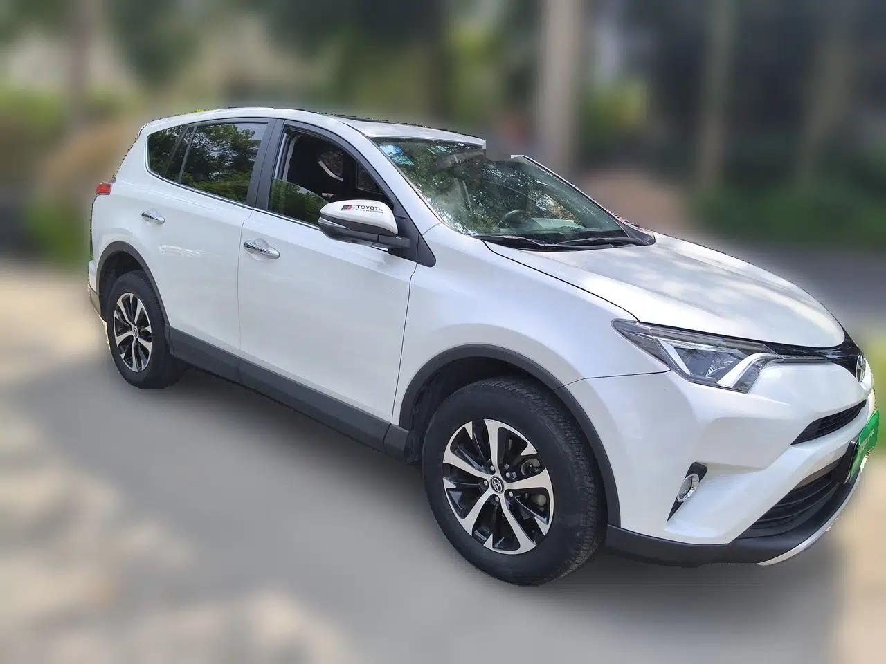 Toyota RAV4 2019 2.0L CVT Two-Wheel Drive ZhiShang Version China VI Standard — миниатюра 3