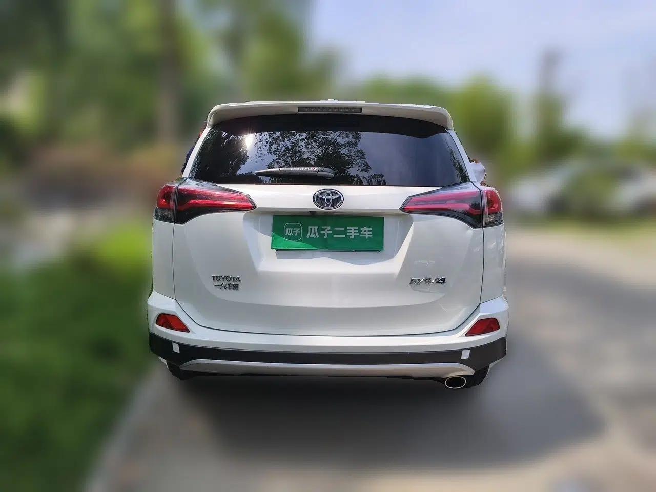 Toyota RAV4 2019 2.0L CVT Two-Wheel Drive ZhiShang Version China VI Standard — миниатюра 5
