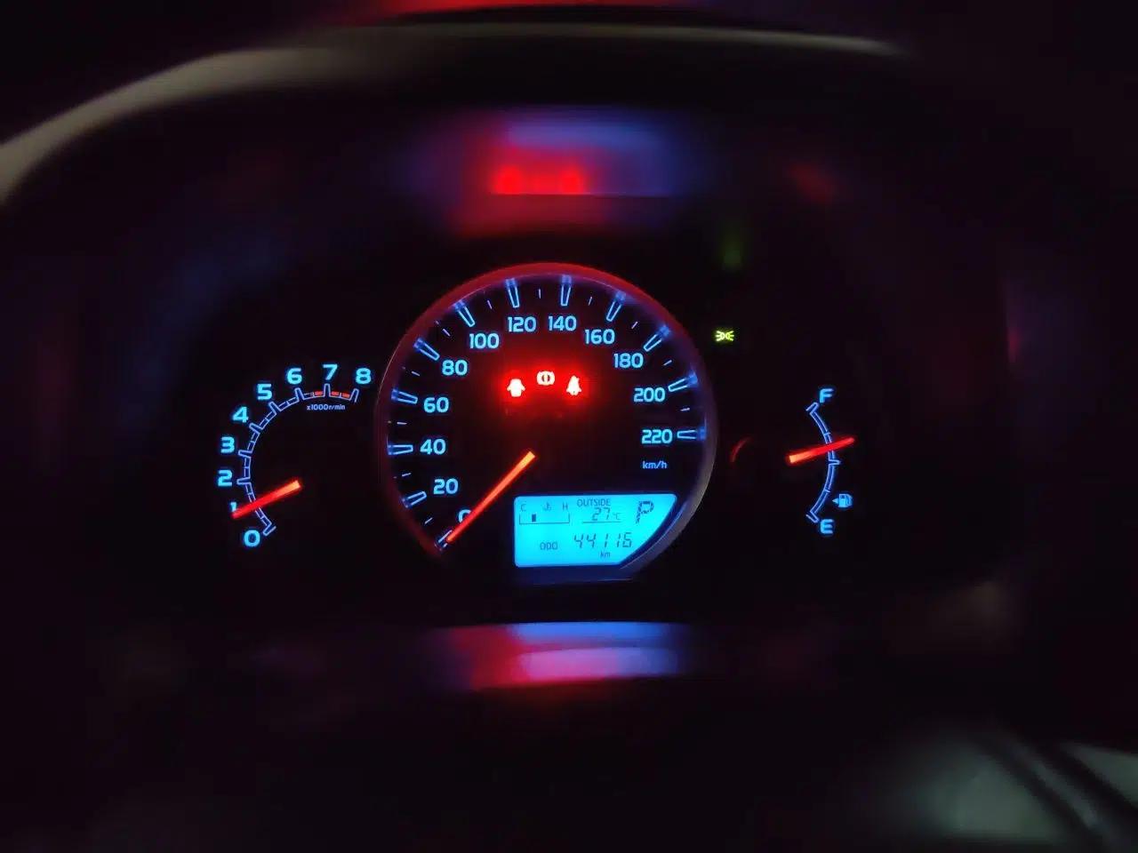 Toyota RAV4 2019 2.0L CVT Two-Wheel Drive Luxury Version China VI Standard — миниатюра 11