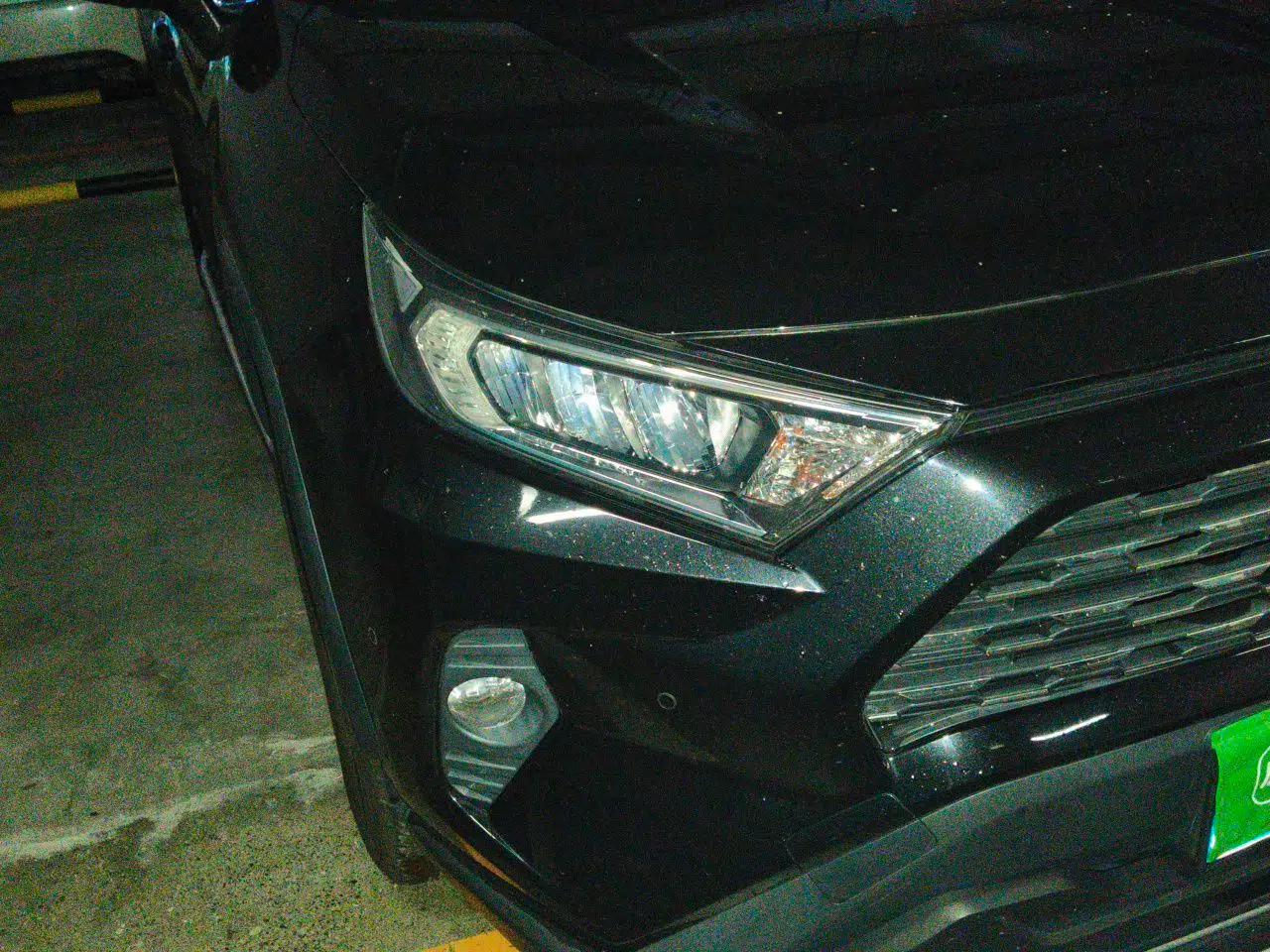 Toyota RAV4 2021 2.0L CVT Two-Wheel Drive Fashion Edition — миниатюра 7