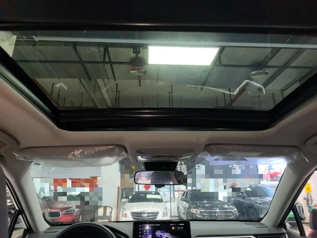 Toyota RAV4 2023 2.0L CVT Two-Wheel Drive Fashion Plus Edition — миниатюра 21