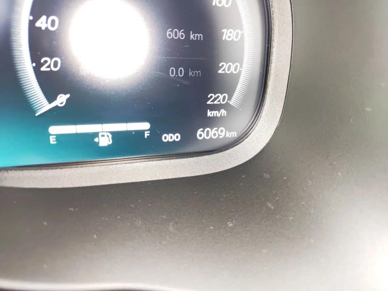 Toyota RAV4 2024 2.0L CVT Two-Wheel Drive Fashion Plus Edition — миниатюра 12