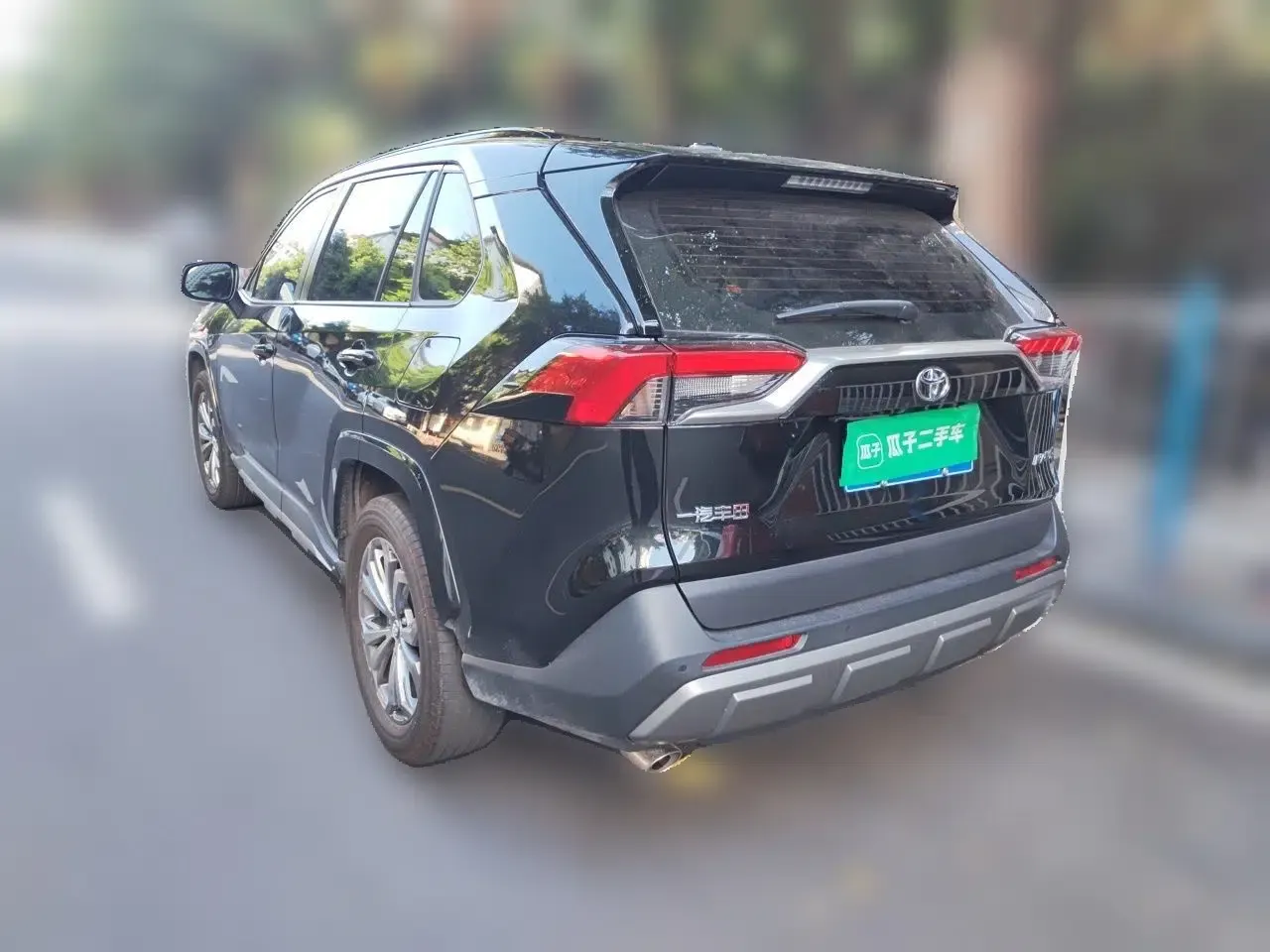 Toyota RAV4 2024 2.0L CVT Two-Wheel Drive Fashion Plus Edition — миниатюра 4