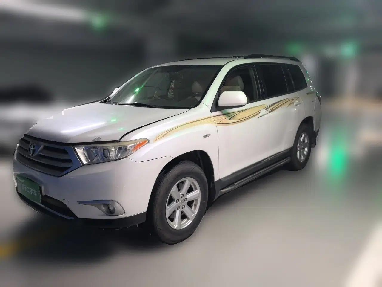 Toyota Highlander 2012 2.7L 2WD 5-Seater Elite Edition — миниатюра 1