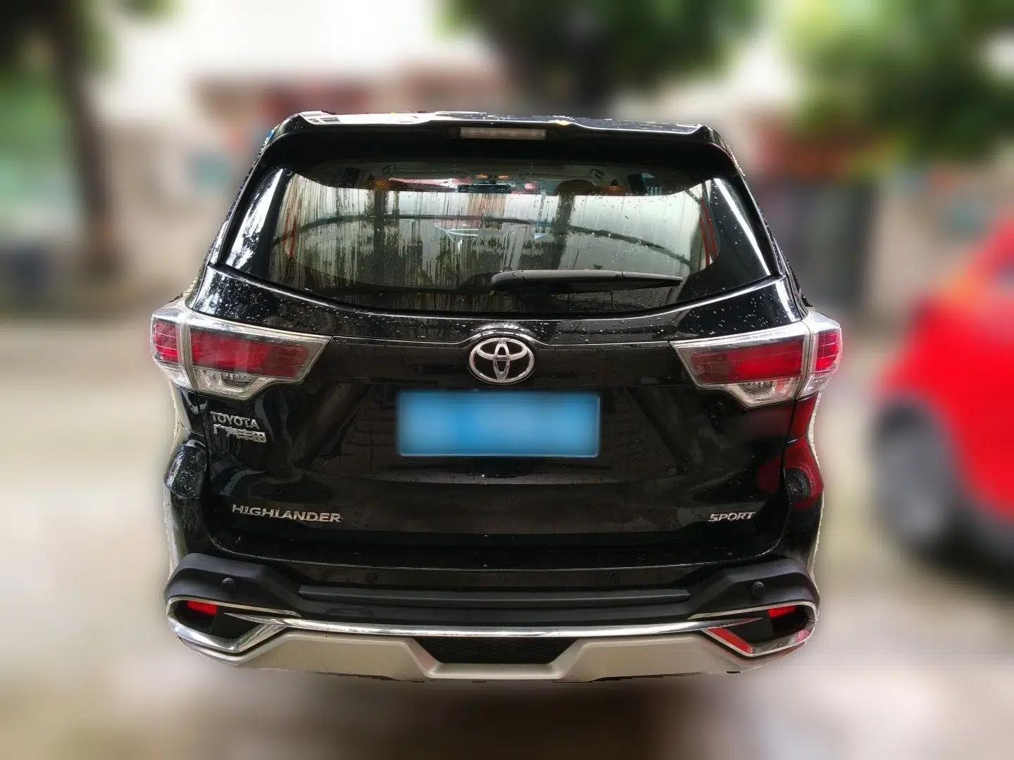 Toyota Highlander 2015 2.0T Two-Wheel Drive Luxury Edition 7 Seats — миниатюра 5