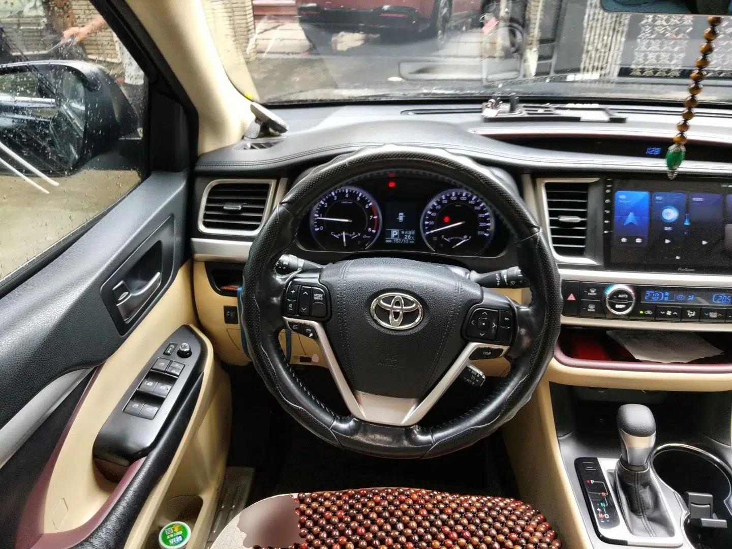 Toyota Highlander 2015 2.0T Two-Wheel Drive Luxury Edition 7 Seats — миниатюра 10