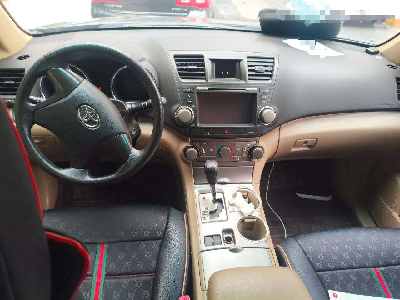 Toyota Highlander 2011 2.7L Two-Wheel Drive 5-Seater Elite Edition — миниатюра 9