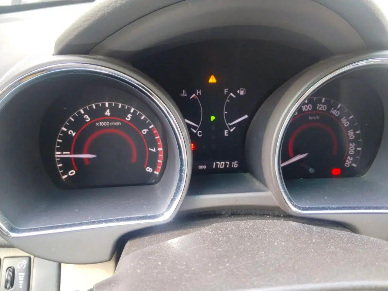 Toyota Highlander 2009 2.7L Two-Wheel Drive 7-Seater Luxury Edition — миниатюра 11